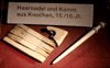 Haarnadel und Kamm